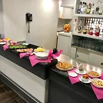 Esperia Hotel 3*