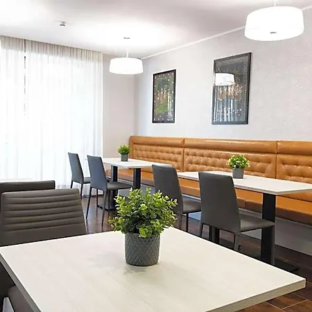 酒店 伊斯佩里亚酒店 罗镇
